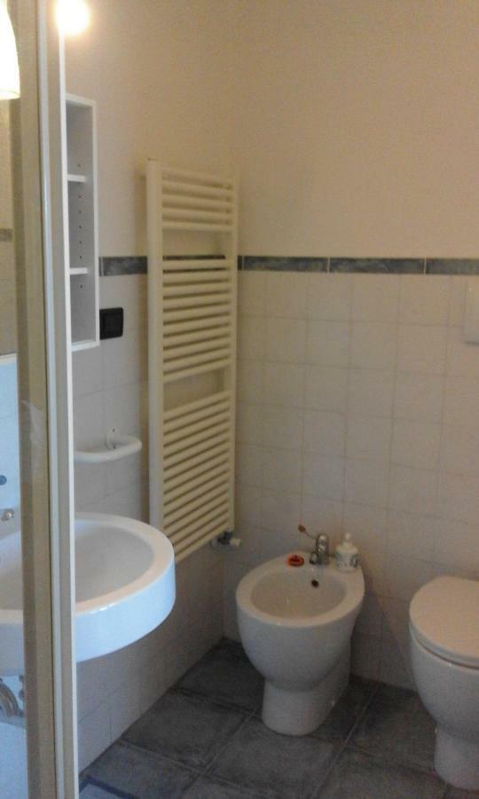 Poggio Delle Rondini Bed & Breakfast Bagnone Exterior photo